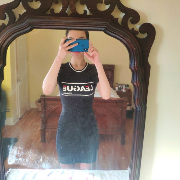 H&M bodycon mini dress - Picture 2 of 2